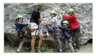  family rappelling 